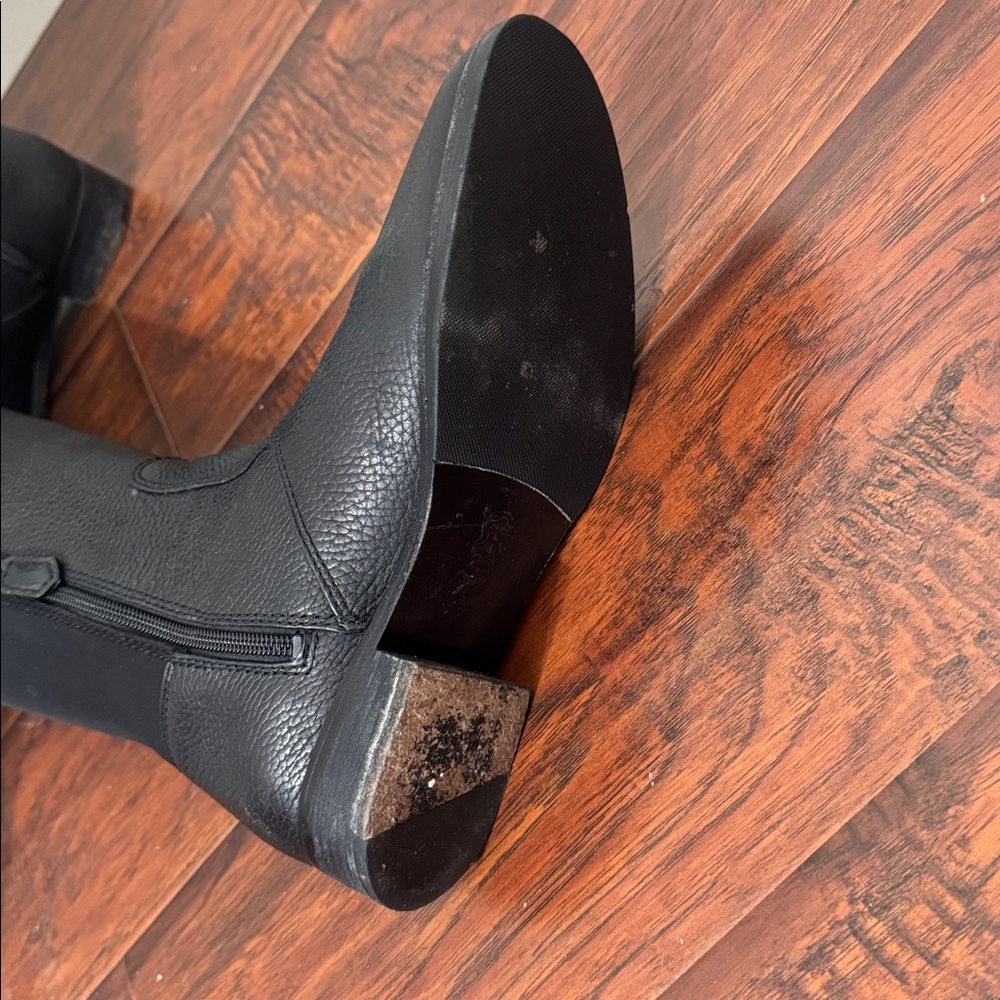 Authentic Tory Burch Riding Boots - Picture 4 of 9